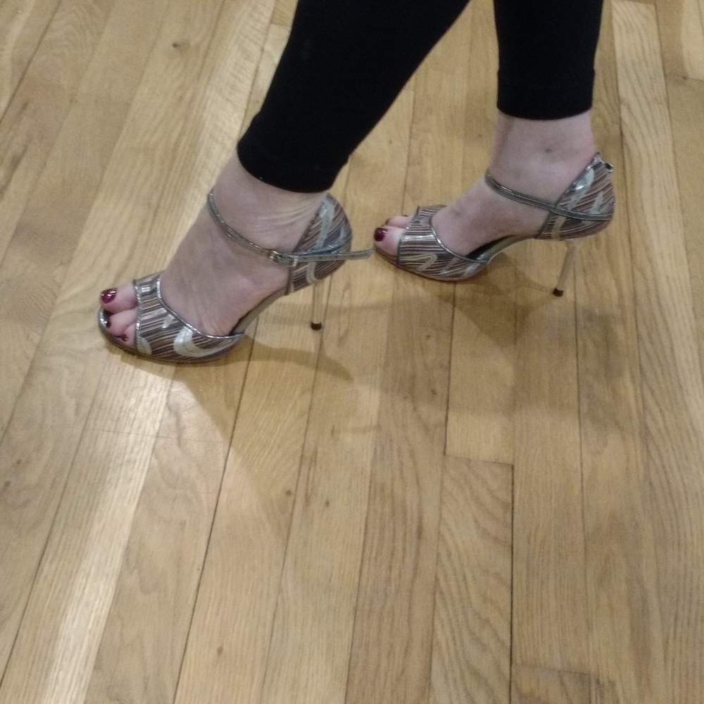 Dance shoes